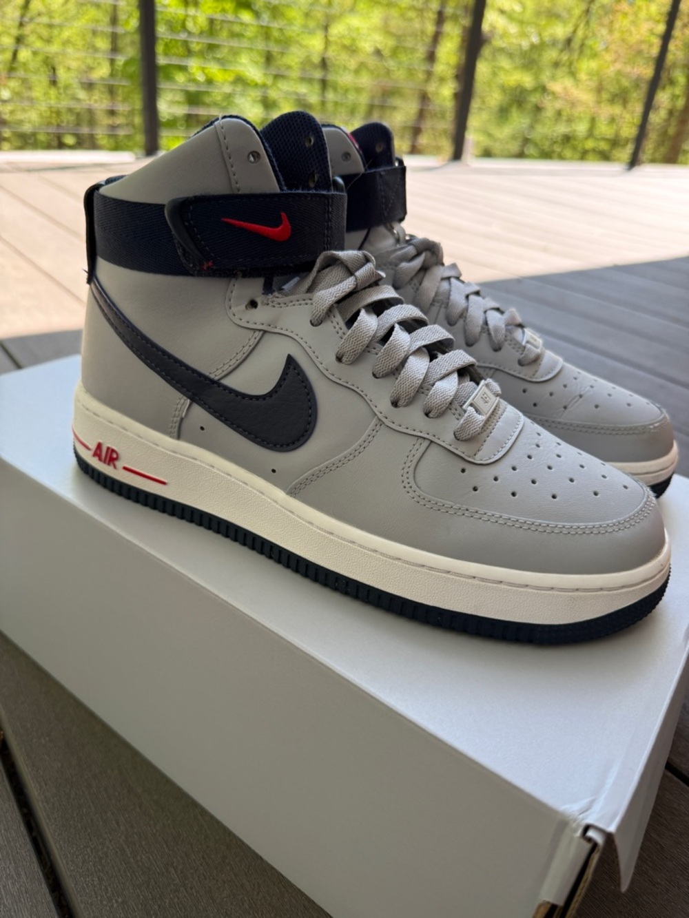 Nike High-Top AF1 Sneakers in Light Grey, Blue & Red Accent